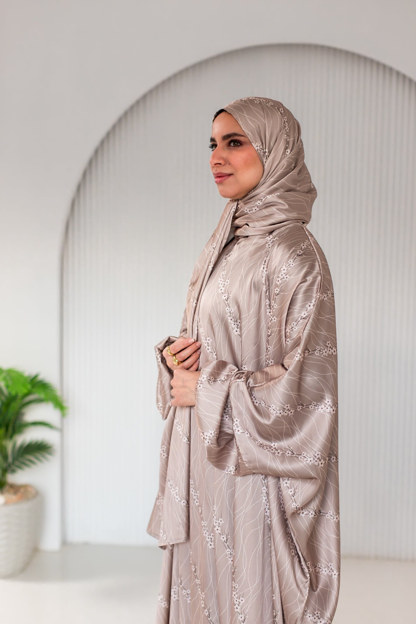 White Flowers on Beige