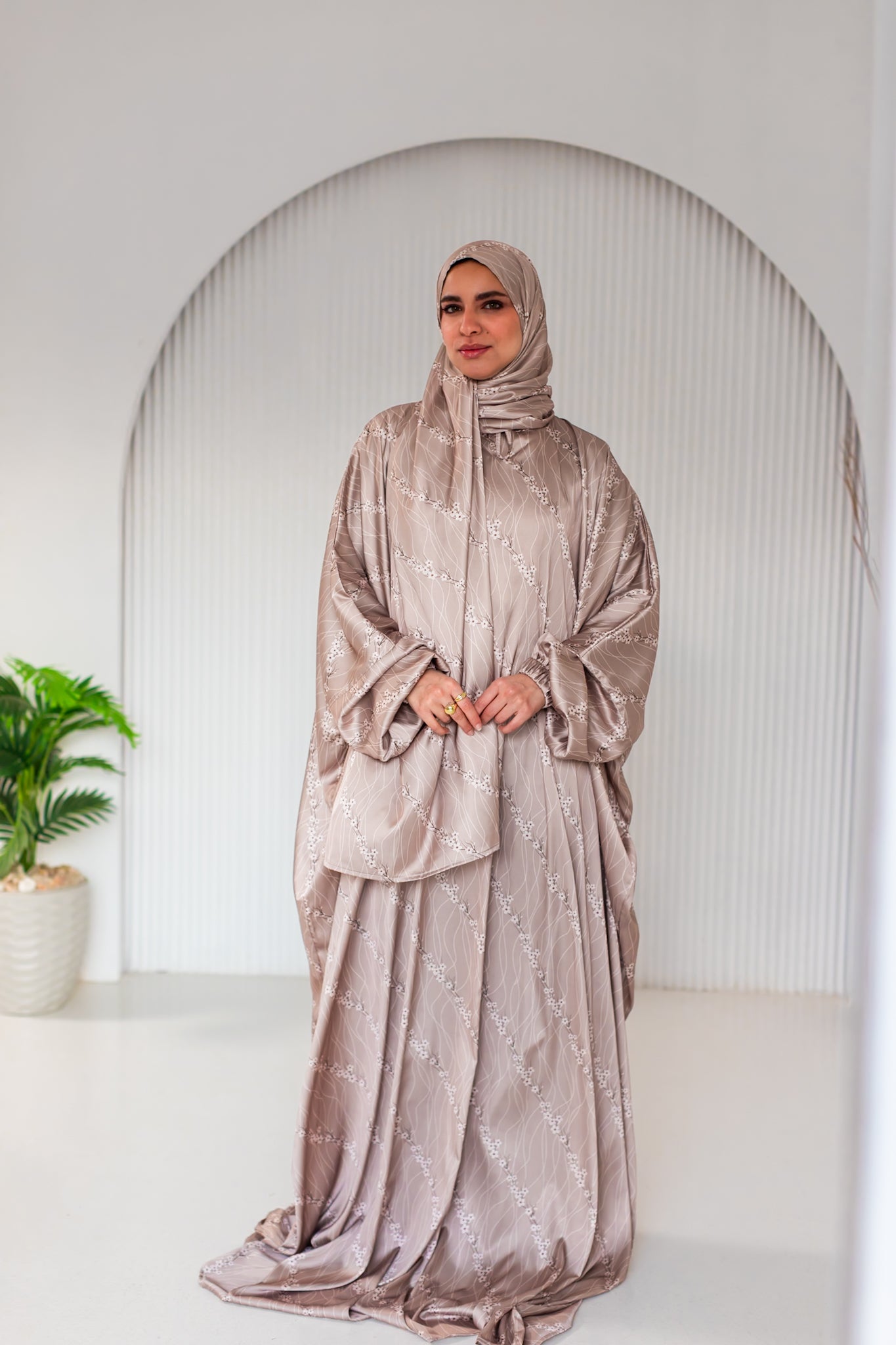 White Flowers on Beige